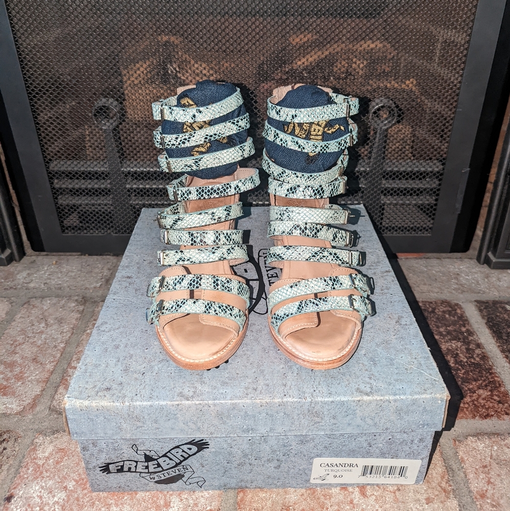 FreeBird Turquoise Casandra Sandal Bootie size 9 - Picture 5 of 11